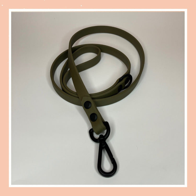 Leash 25 ~ Camo